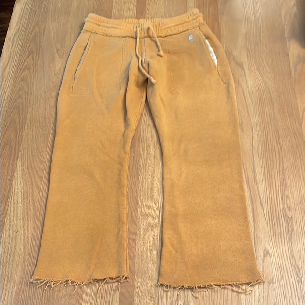 CROPPED FREE PEOPLE MOVEMENT Mustard Sweatpants - Picture 4 of 10